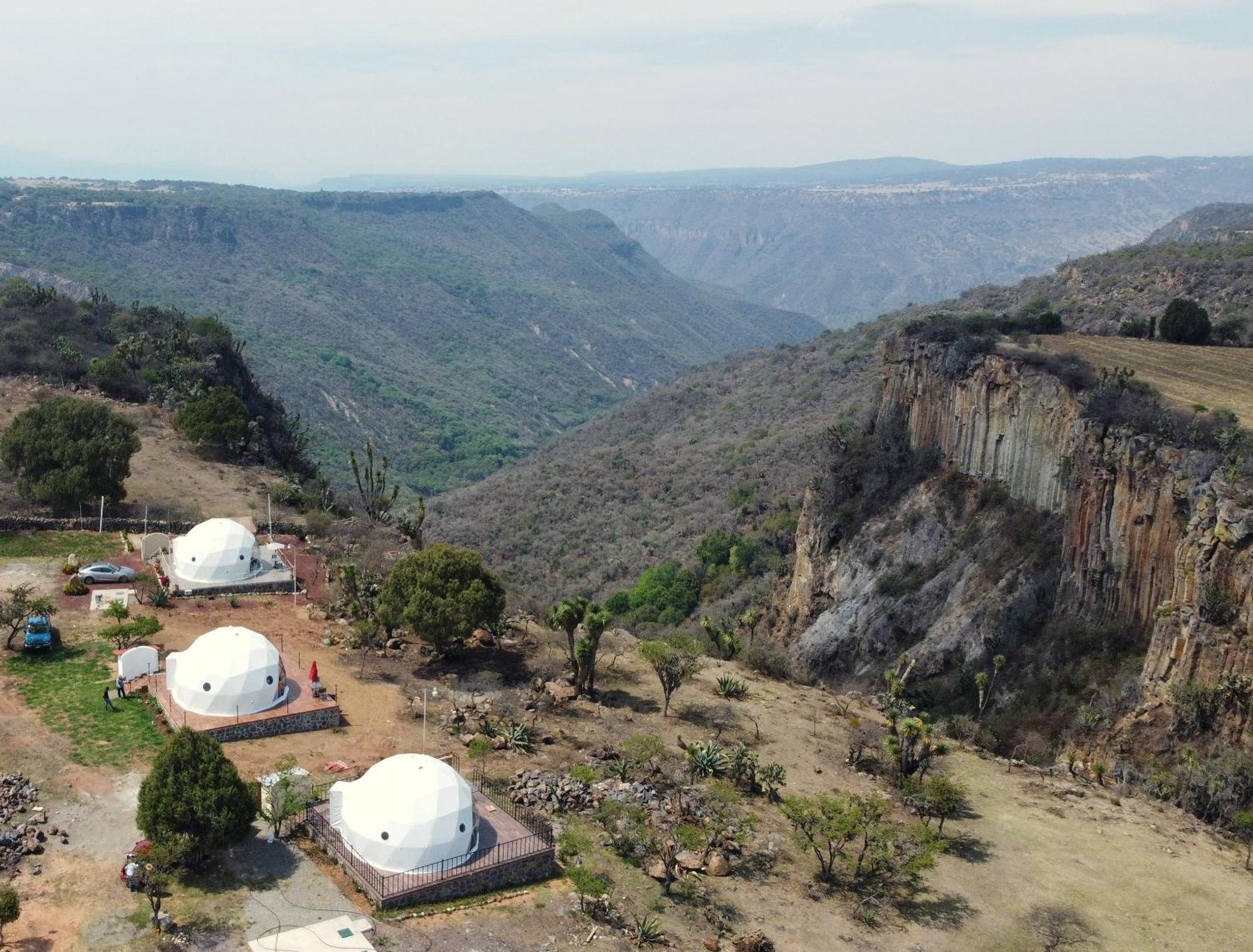 Готель El Gato Glamping Con Vista A Prismas Basalticos Уаска-де-Окампо Екстер'єр фото